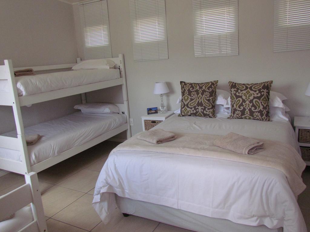 Wagon Wheel Country Lodge Beaufort West Szoba fotó